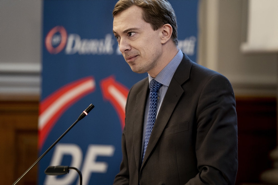 Morten Messerschmidt er ordfører i Dansk Folkeparti, men i et opsigtsvækkende interview med avisen Danmark udfordrer han sin egen formand som leder af partiet, vurderer politisk kommentator Hans Engell. (Arkivfoto).