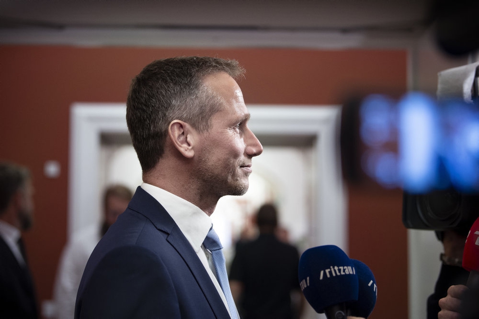 Kristian Jensen er tidligere næstformand i Venstre, og i weekenden fik han frataget både ordførerskab samt udvalgsposter, fordi han gav et interview, hvor han foreslog, at Venstre indgik et samarbejde med regeringen, De Radikale og De Konservative om en bred økonomisk reformpakke. Han havde ikke fortalt Venstres ledelse om de tanker forinden. (Arkivfoto).