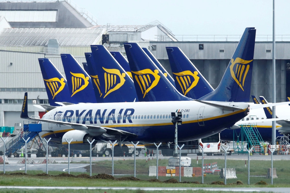 Effekterne af coronakrisen gør, at Ryanair forventer at tabe penge i første kvartal af det nye regnskabsår. (Arkivfoto)