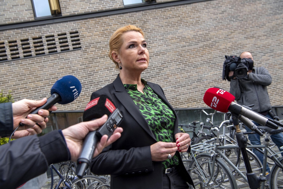 Inger Støjberg (V) møder nu også kritik fra Venstres eget bagland i sagen om en ulovlig ordre om adskillelse af asylpar. (Arkivfoto)