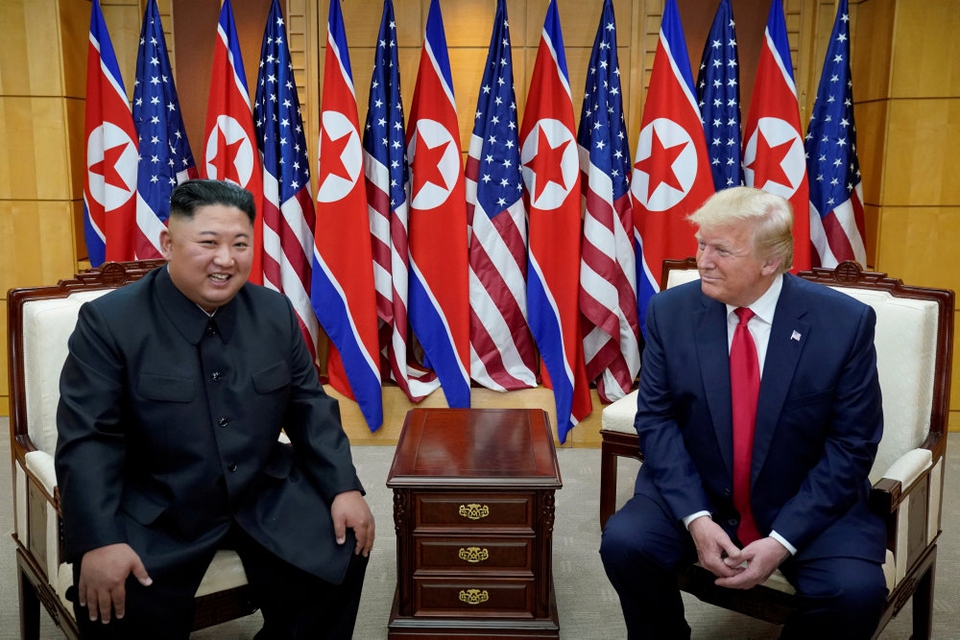 Flere møder mellem Trump og Kim Jong-un skabte en overgang forhåbninger om, at Nordkorea ville stoppe sit atomprogram. Men nu er forholdet mellem de to lande nær frysepunktet.