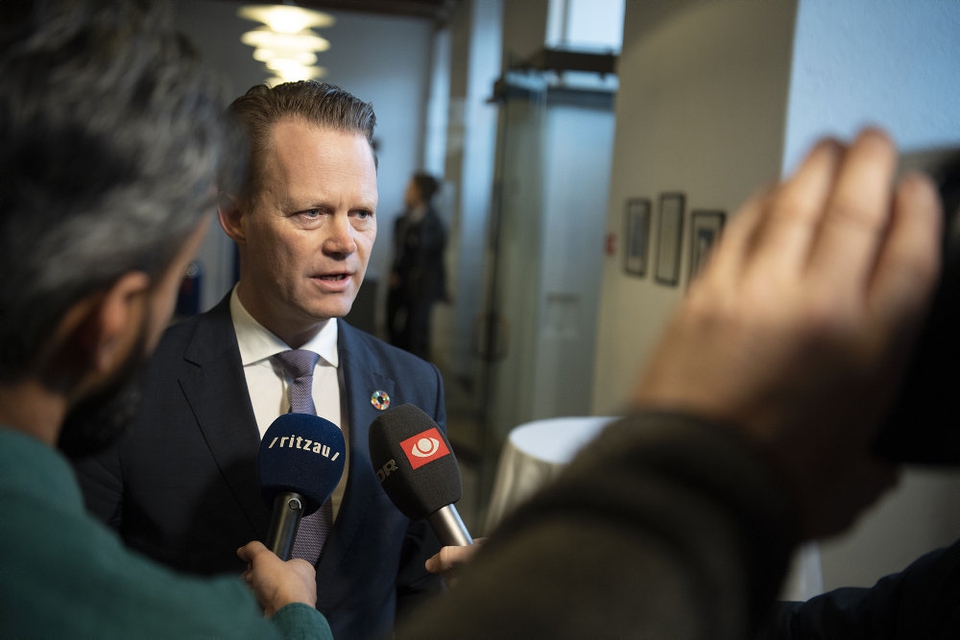 Udenrigsminister Jeppe Kofod (S) kan endnu ikke sige, hvornår sikkerhedssitionen i Mellemøsten er normaliseret, så danske soldater igen på fuld styrke kan træne irakiske sikkerhedsstyrker i kampen mod Islamisk Stat.