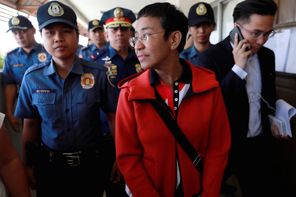 Maria Ressa, der blandt andet har arbejdet for CNN, har vakt opsigt med Rapplers undersøgende historier om præsident Duterte og hans blodige kamp mod narkotika.