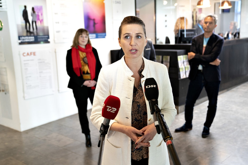 Statsminister Mette Frederiksen (S) igangsatte en nedlukning af landet den 11. marts. (Arkivfoto)