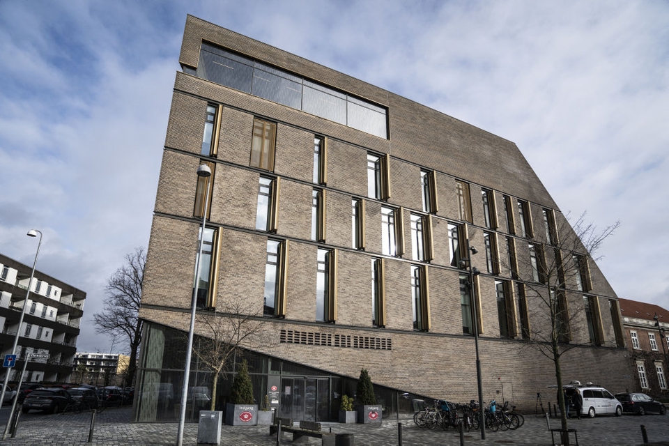 Grundlovsforhøret med ni anholdte foregår i det lokale i Retten på Frederiksberg, som Instrukskommissionen også bruger i sagen med tidligere udlændinge- og integrationsminister Inger Støjberg (V). (Arkivfoto)