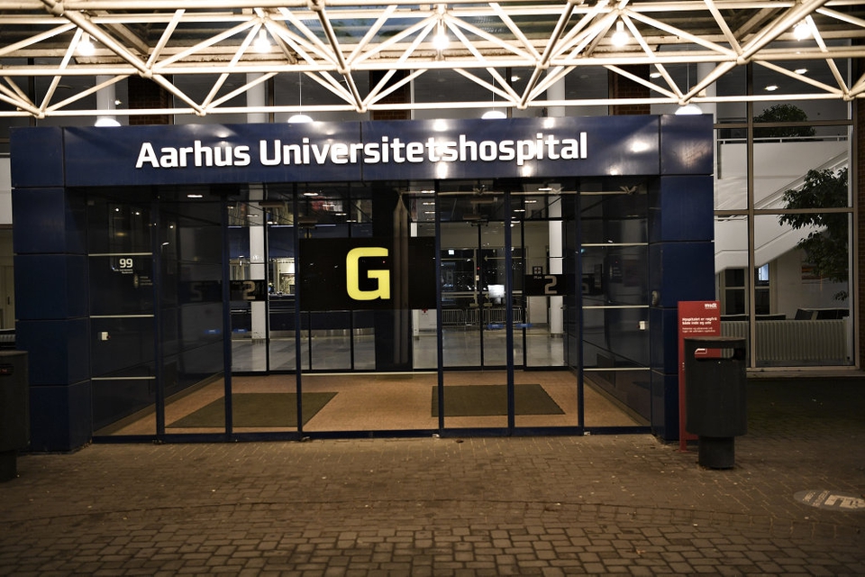 En dansk mand blev tirsdag indlagt i isolation på Aarhus Universitetshospital. Det viser sig dog, at han ikke er smittet med coronavirus.