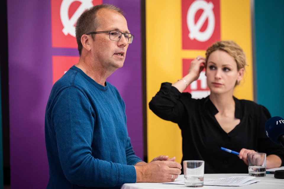 Enhedslisten vil gøre mundbind gratis til borgere med få penge, efter at Sundhedsstyrelsen har anbefalet brugen af dem ved trængsel i kollektiv trafik. (Arkivfoto).