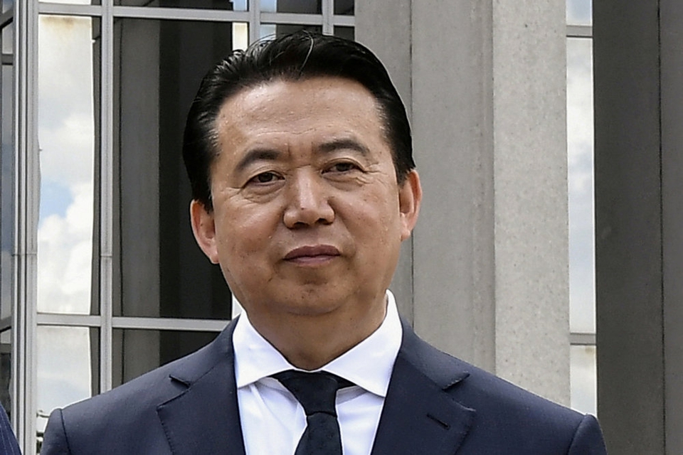 Den tidligere leder af Interpol, kineseren Meng Hongwei, er blevet idømt 13,5 års fængsel i Kina, oplyser en lokal domstol. Meng forsvandt i 2018 under mystiske omstændigheder. Han vendte ikke tilbage til Interpols hovedkvarter i Frankrig efter en rejse til Kina. Hans kone meldte ham savnet. (Arkivfoto)