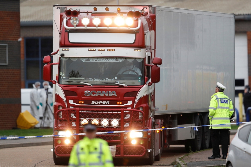 39 vietnamesiske migranter blev i oktober sidste år fundet døde i denne lastbil i Essex i England (Arkivfoto).