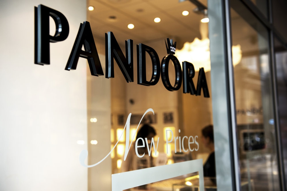 Mange af Pandoras butikker har været lukket som følge af coronakrisen. (Arkivfoto)