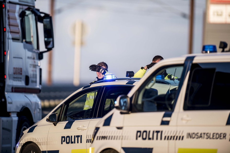Den store politiaktion i september 2018 påvirkede tusindvis af rejsende. Blandt andet ved Storebæltsbroen, hvor politiet standsede og kontrollerede bilisterne. (Arkivfoto)