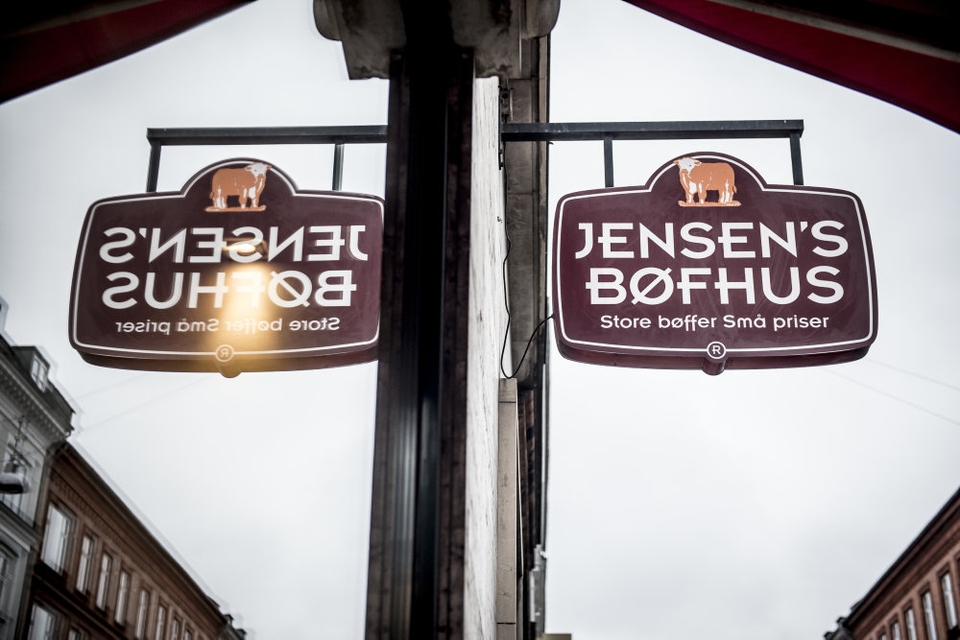 Restauranter blev i midten af marts bedt om at lukke for at inddæmme coronavirusset. De har de seneste to måneder kun måttet sælge takeaway.
(Arkivfoto)