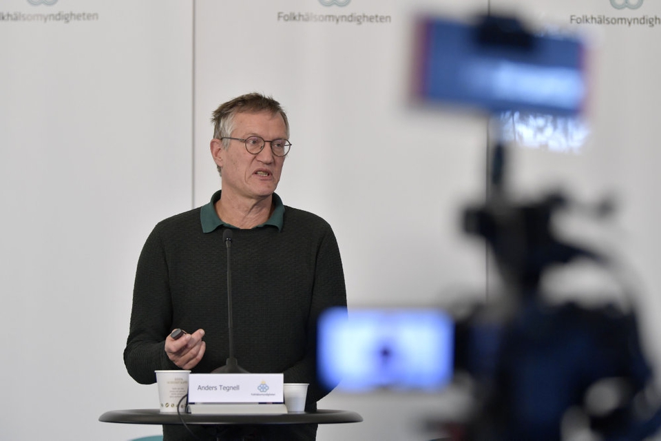 Statsepidemiolog Anders Tegnell mener ikke, at Sveriges nabolande behøver at frygte, at svenskere rejser til udlandet og smitter andre.