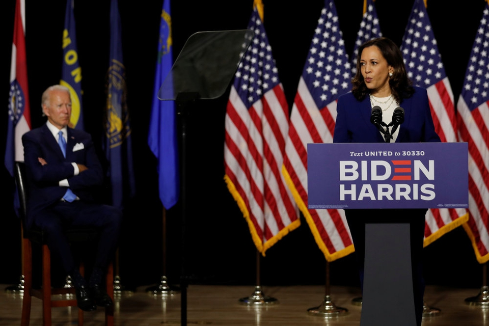 For første gang, siden Kamala Harris blev udpeget som demokratisk vicepræsidentkandidat tirsdag, optrådte hun offentligt sammen med Joe Biden i Delaware sent onsdag aften dansk tid.