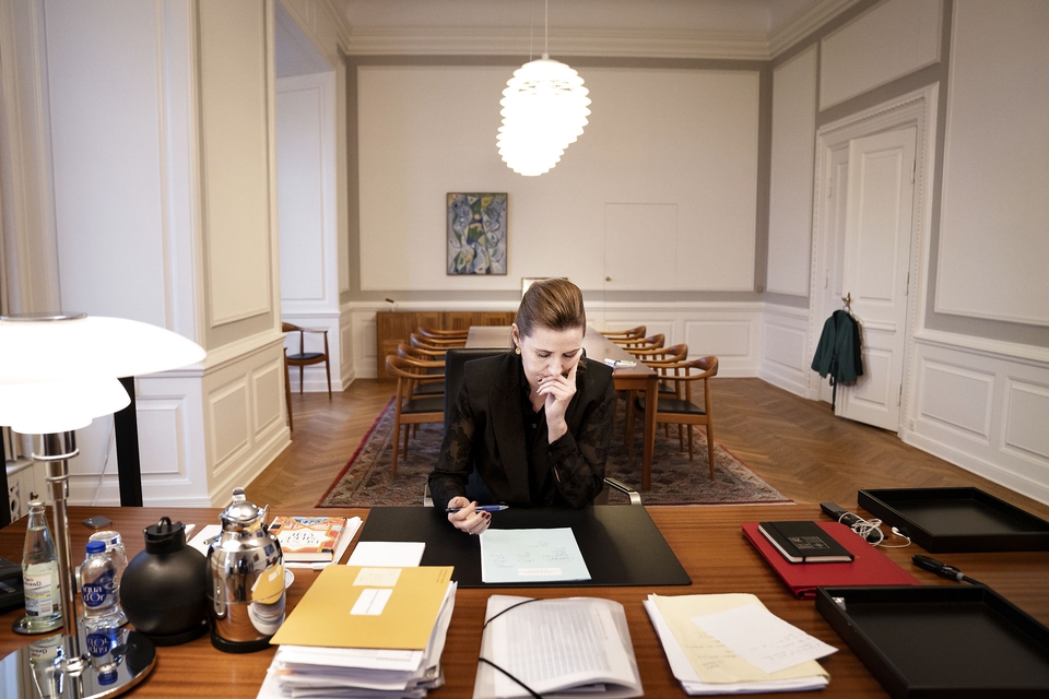 (ARKIV) Statsminister Mette Frederiksen (S), fotograferet i Statsministeriet fredag den 20. december 2019. (Foto: Liselotte Sabroe/Ritzau Scanpix)