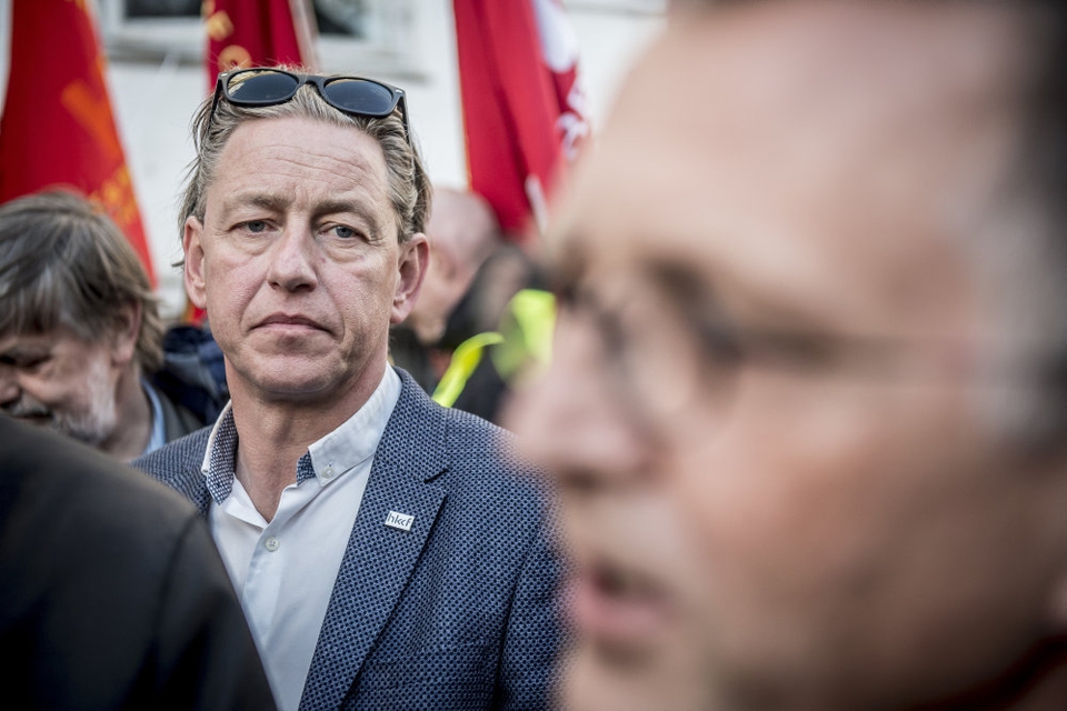 Flemming Vinther fra HKKF har været kritiseret af sin egen bestyrelse. Nu trækker han sig som formand.