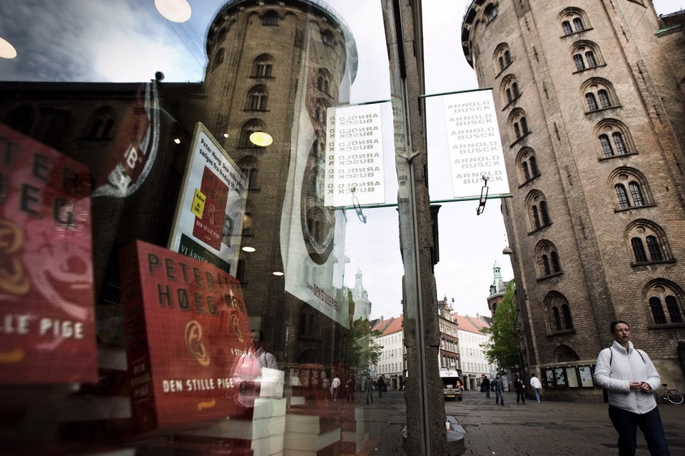 På billedet ses Arnold Busck-butikken i Købmagergade i København. Butikken åbner lørdag 9. maj, og det bliver indtil videre den eneste af de tidligere 29 butikker. (Arkivfoto)
